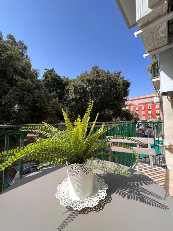 Отель Relais Cavour Napoli Экстерьер фото